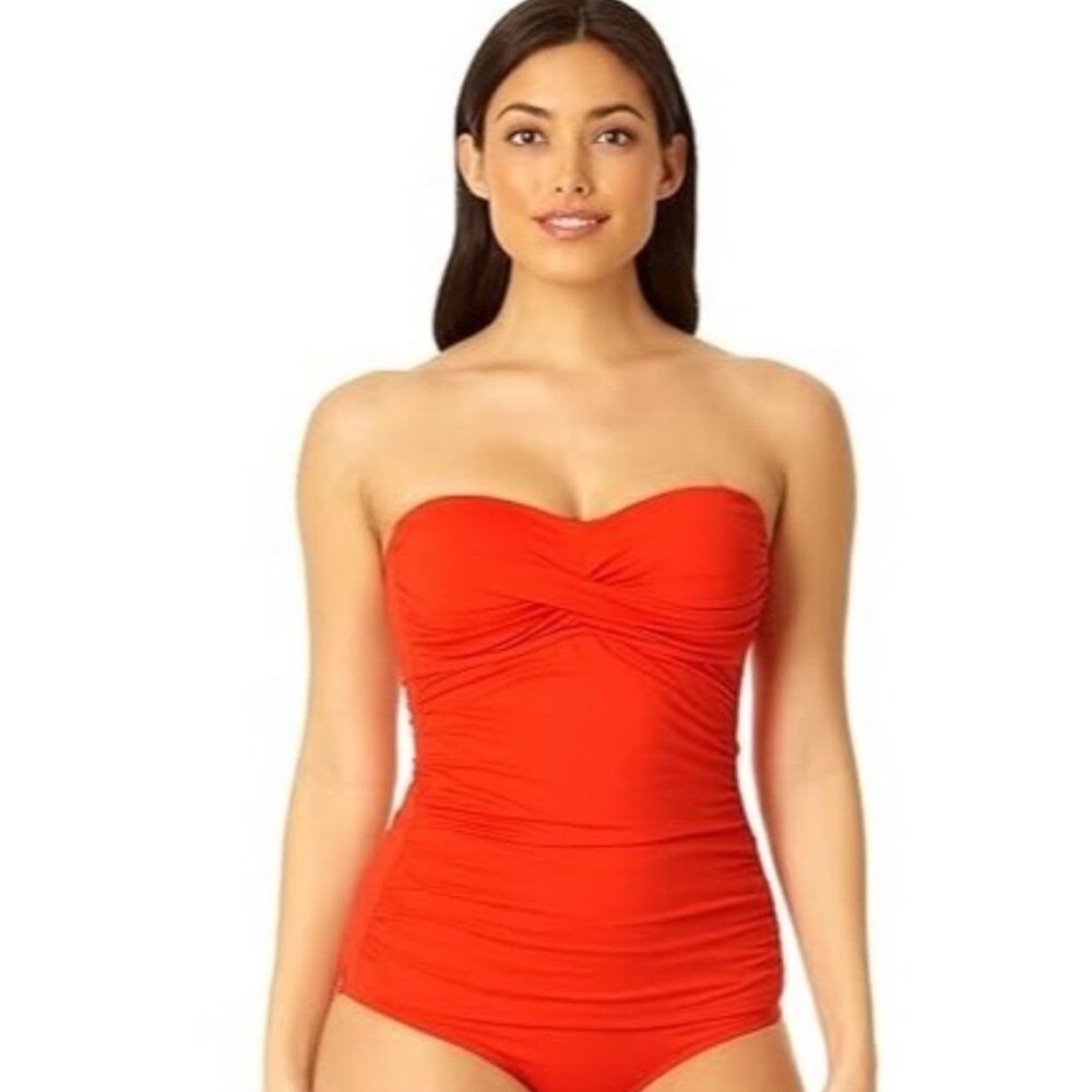 Anne Cole Twist-Front Ruched Tankini Top Strapless Spice Red XS